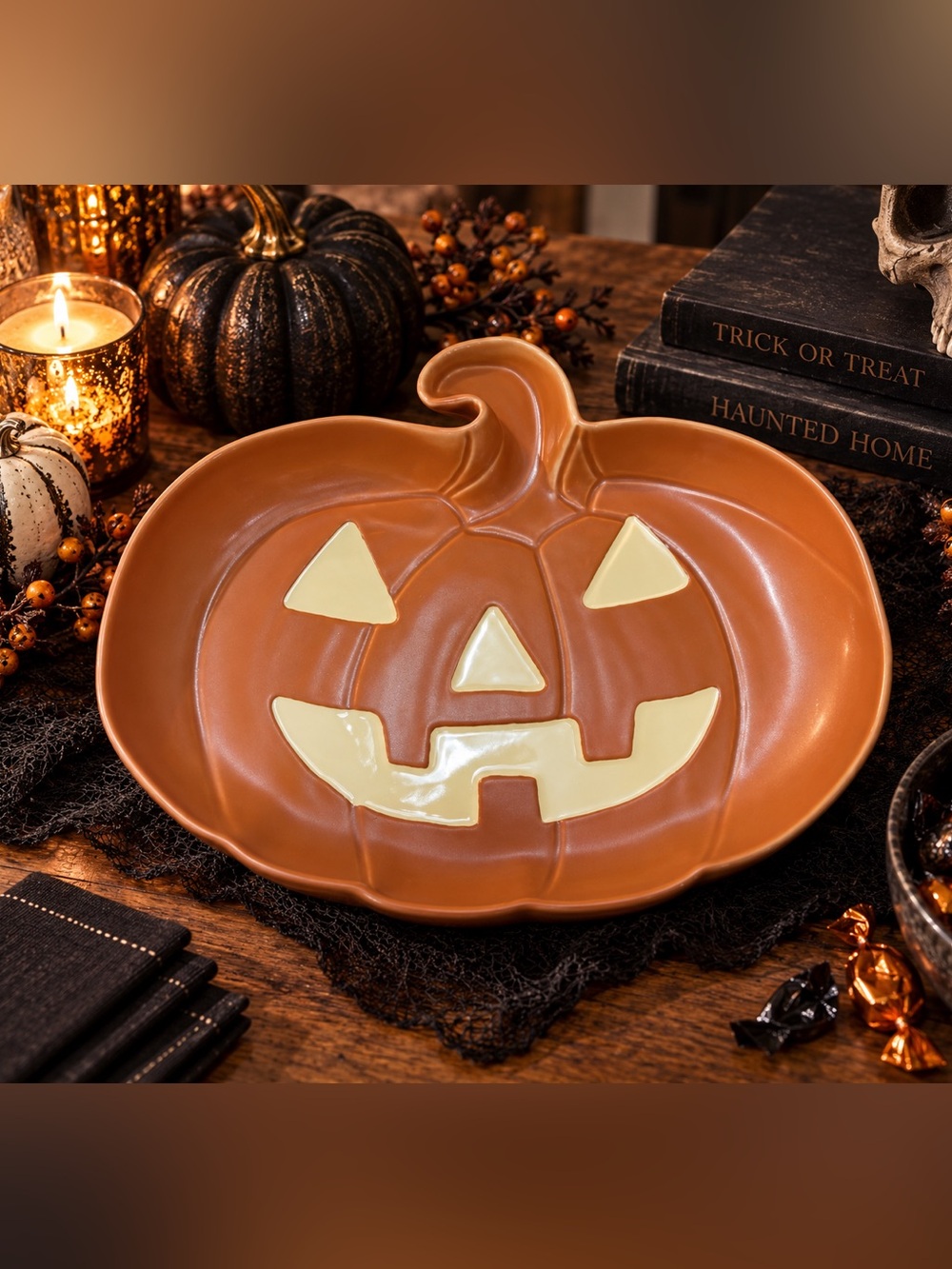 Pottery Barn Pumpkin Jack-O'-Lantern Serving Platter - Orange and Cream